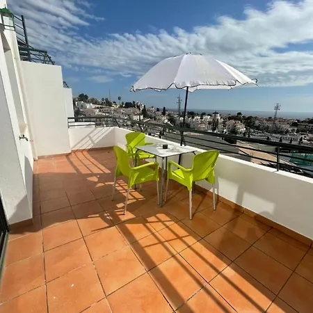 Apartman En Con Vistas Al Mar. *