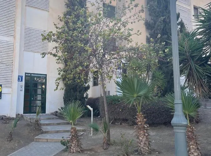 En Con Vistas Al Mar.