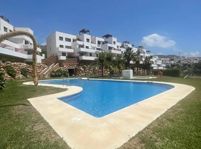 En Con Vistas Al Mar. شقة نيرخا