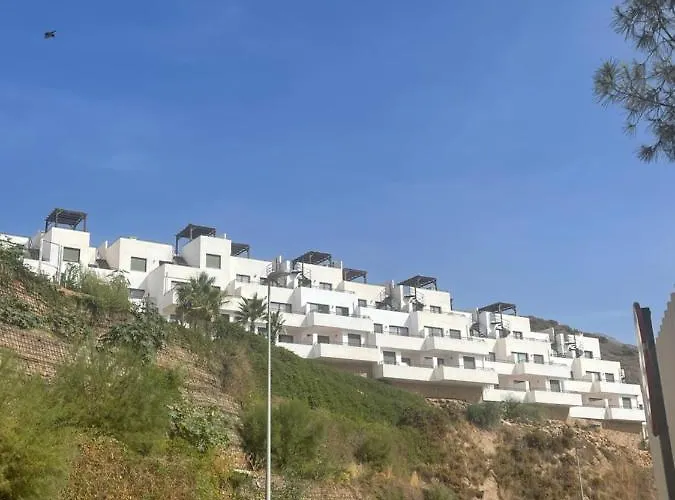 En Con Vistas Al Mar. * Nerja