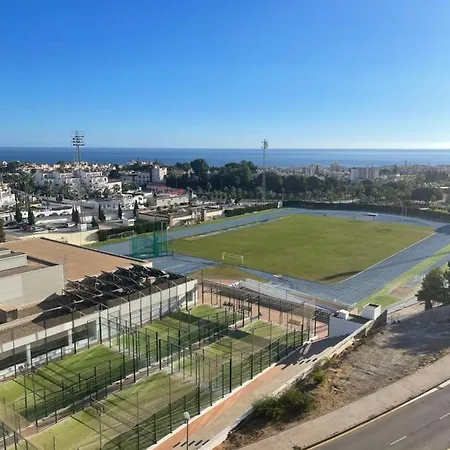 En Con Vistas Al Mar. *